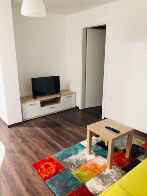 Отель Apartman Копривница Экстерьер фото